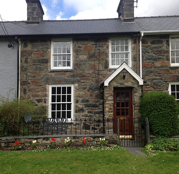 The Cottage on the Green, Beddgelert